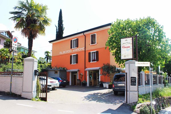 Sommer Präsentationsbild Hotel Varone