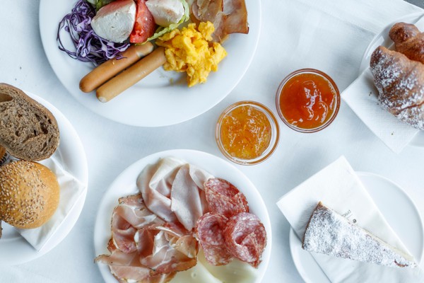 La colazione Bike Hotel Caravel