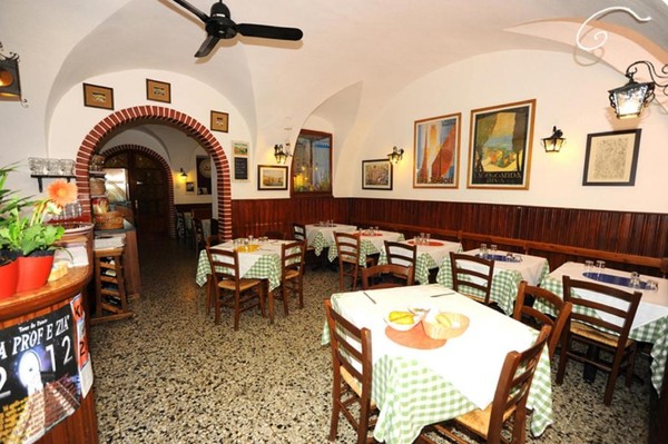 Il ristorante Riva del Garda La Montanara