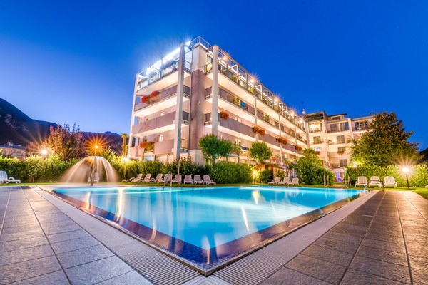 Foto esterno B&B-Hotel + Residence Ambassador