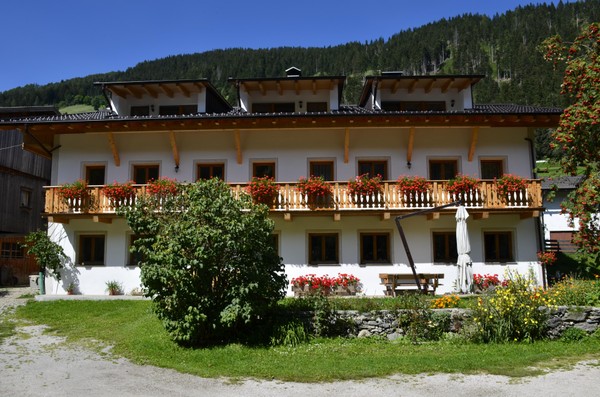 Foto esterno Appartamenti in agriturismo Veiderhof