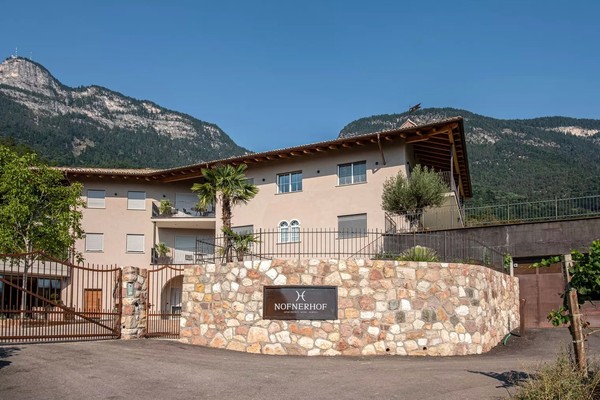 Foto esterno Appartamenti in agriturismo Nofnerhof