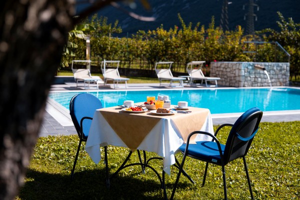 Das Frühstück B&B auf dem Bauernhof Agritur Maso Santa Lucia