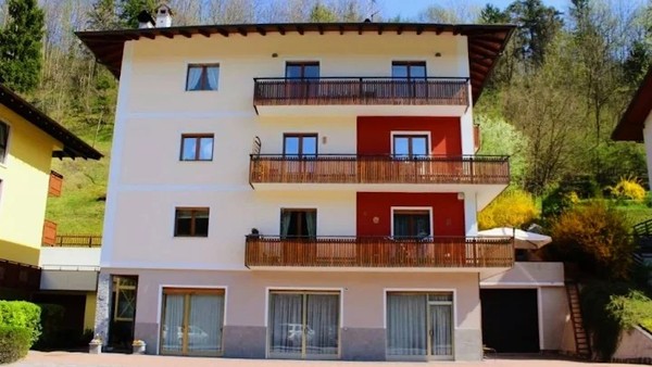 Photo exteriors Apartments Casa Pedrini