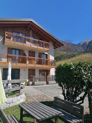 Foto Außenansicht Bed & Breakfast Ledro