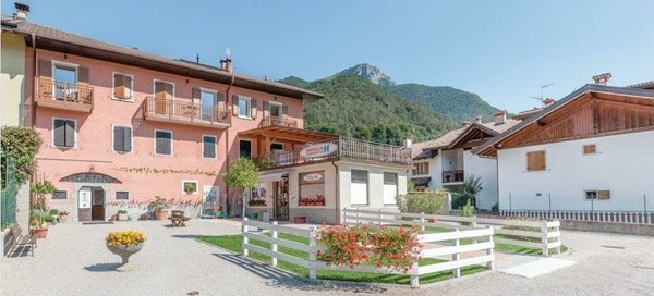 Photo exteriors Apartments Ledro Lake Suites