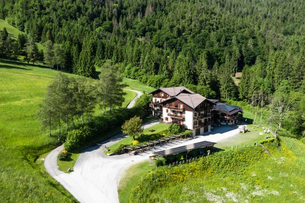 Photo exteriors Residence Lembondel