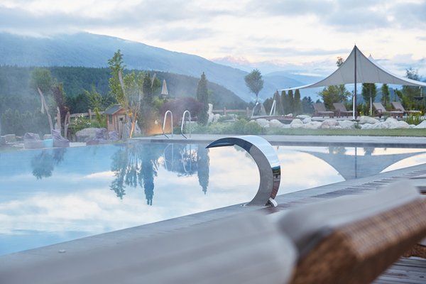 Foto della piscina all'aperto