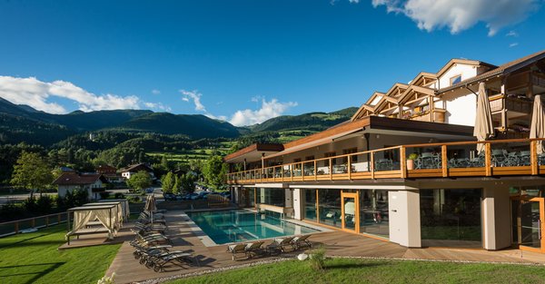 Foto della piscina all'aperto