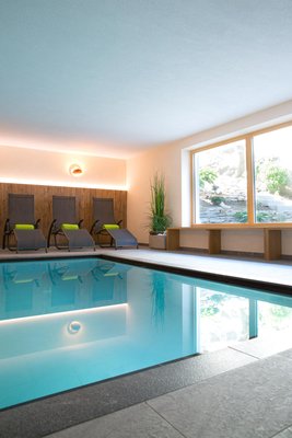 Foto des Hallenschwimmbads