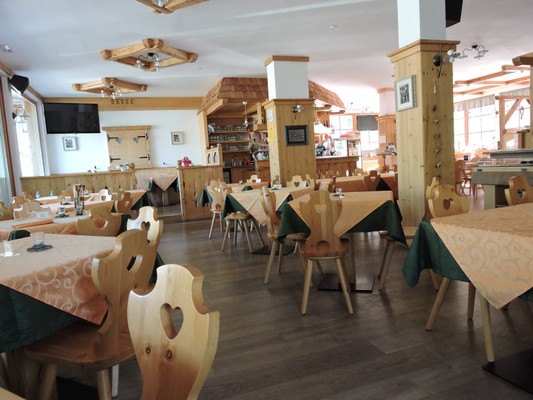 The restaurant Pieve di Ledro al Lago