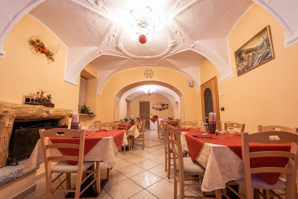 The restaurant Tiarno di Sopra (Ledro) Camping Casa Vecchia