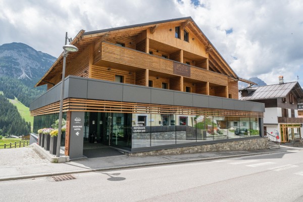 Foto Außenansicht Bach Boutique Hotel
