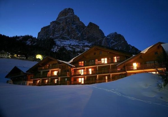 Photo exteriors TH Corvara - Greif Hotel
