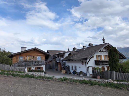 Photo exteriors Farmhouse apartments Unterschöpferhof