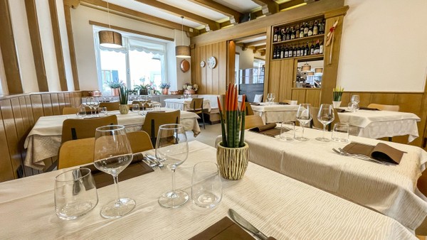 The restaurant Tiarno di Sotto (Ledro) Locanda alla Perla