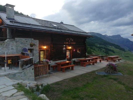 Photo exteriors Mountain hut Tea da Cip e Ciop