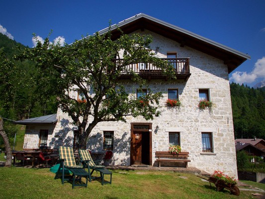 Photo exteriors B&B + Apartments Villa Chele