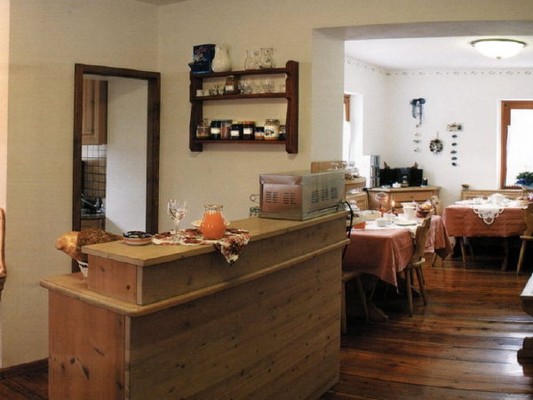 The breakfast B&B + Apartments Villa Chele