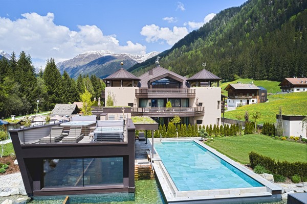 Foto esterno Fontis luxury spa lodge