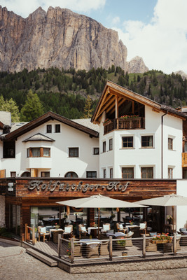 Foto Außenansicht Kolfuschgerhof Mountain Resort