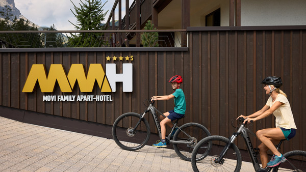Foto Außenansicht Movi family Apart-Hotel