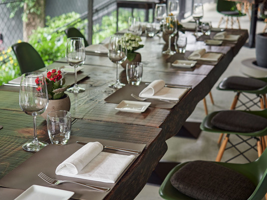 The restaurant Caraglio (Valle Grana) Pagoda Restaurant Cafè