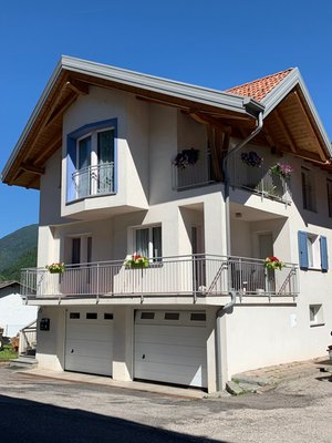 Photo exteriors in summer Angeli Dolomiti House 2