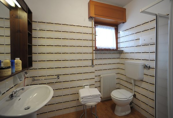 Photo of the bathroom Apartments Casa Rosada