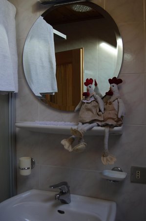 Foto del bagno Appartamenti in agriturismo Ciasa Rü