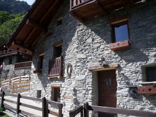 Foto esterno Ancien Chalet du Soleil