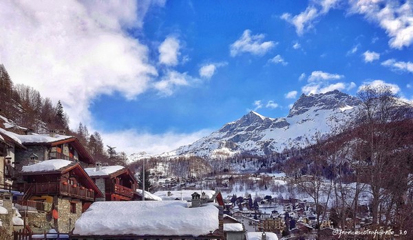 Foto Außenansicht Ancien Chalet du Soleil