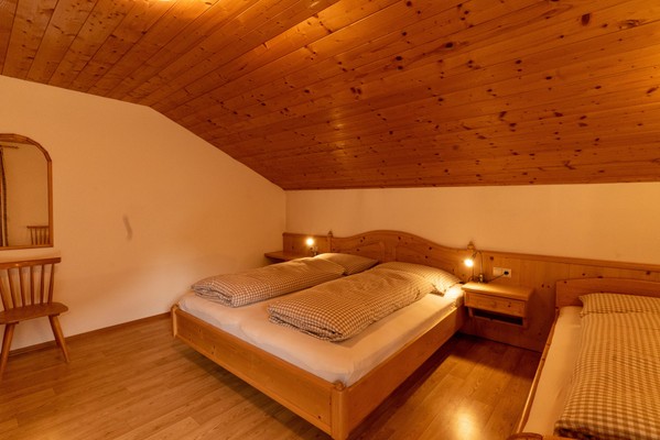 Foto vom Zimmer Ferienwohnungen auf dem Bauernhof Unterlanerhof