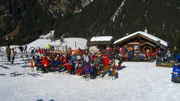 Winter presentation photo Mountain hut Midls Kosten
