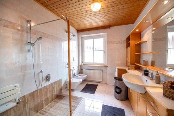 Photo of the bathroom Apartments Stua da Carlo