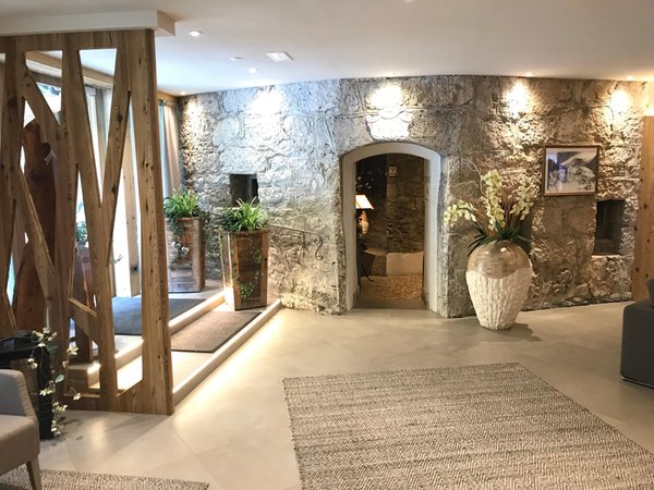 Die Hotelhalle