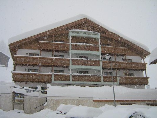 Foto Außenansicht Hotel + Residence Alpenrose