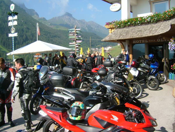 Dolomites Base Camp Hotel Olympia com.xlbit.lib.trad.TradUnlocalized@36512632