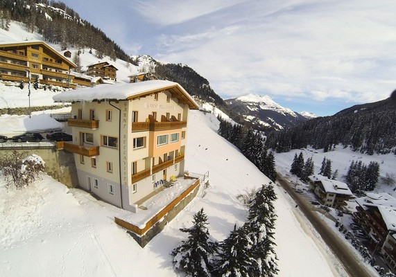 Photo exteriors Garni (B&B) Bellavista