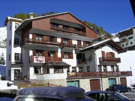 Foto Außenansicht Garni-Hotel Royal