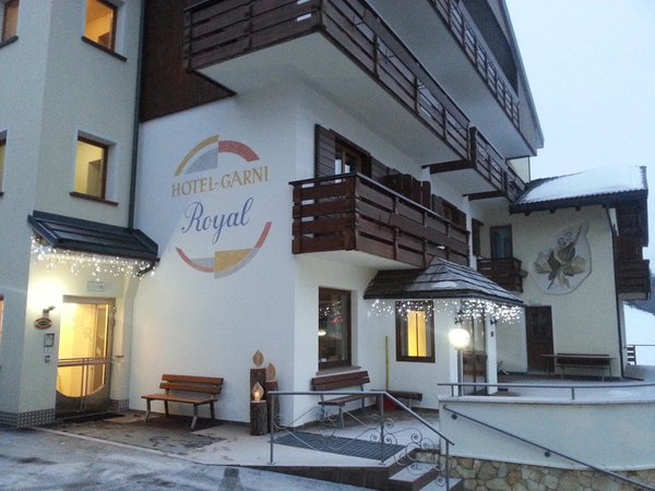 Foto esterno in inverno Royal