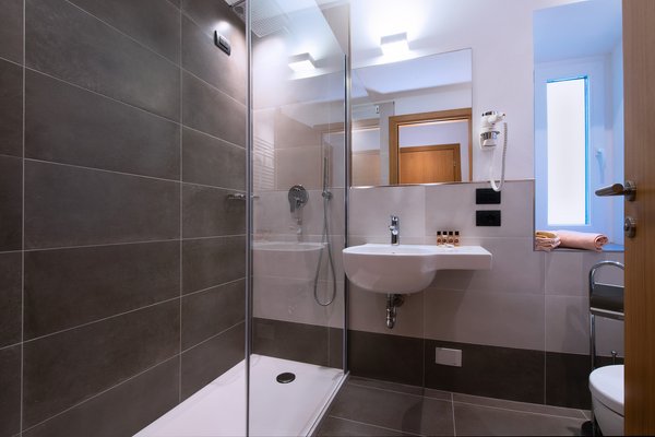 Photo of the bathroom B&B-Hotel Marilena