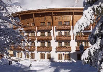 Foto Außenansicht Hotel Posta Zirm