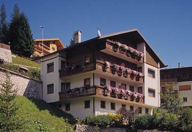Foto esterno in estate Chalet Maria Teresa