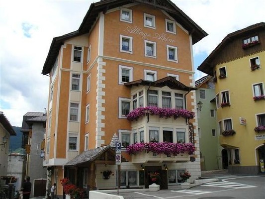 Foto Außenansicht Hotel Alpino