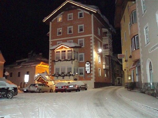 Foto esterno Hotel Alpino