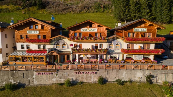Foto esterno Hotel Cesa Padon