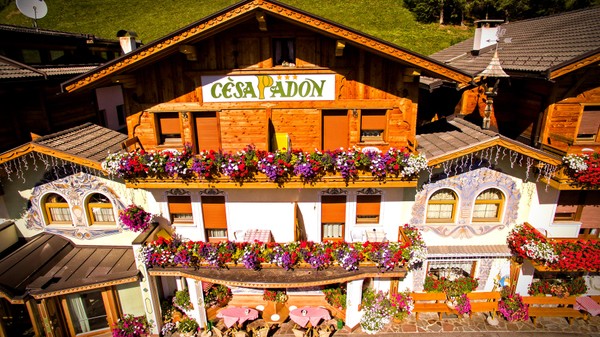 Foto esterno Hotel Cesa Padon