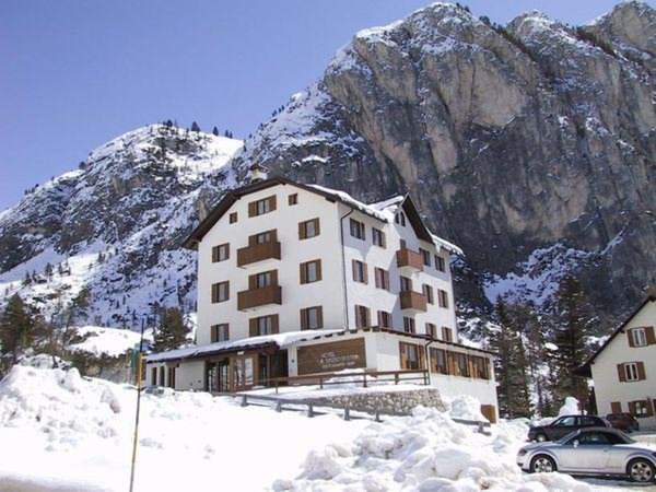 Foto esterno in inverno Al Sasso di Stria