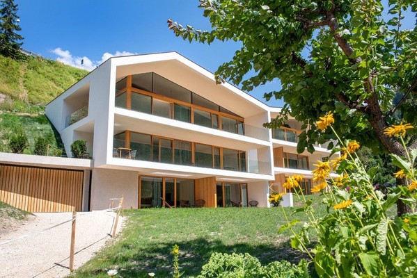 Foto Außenansicht Greva Apartments 1